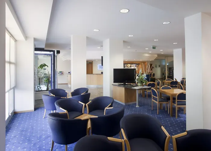 City Hotel & Suites Foligno